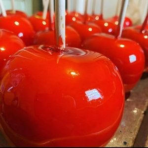 Meet your Posher, Tecora